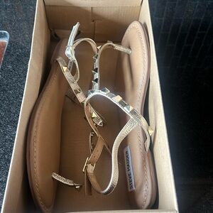 Steve Madden sandals gold